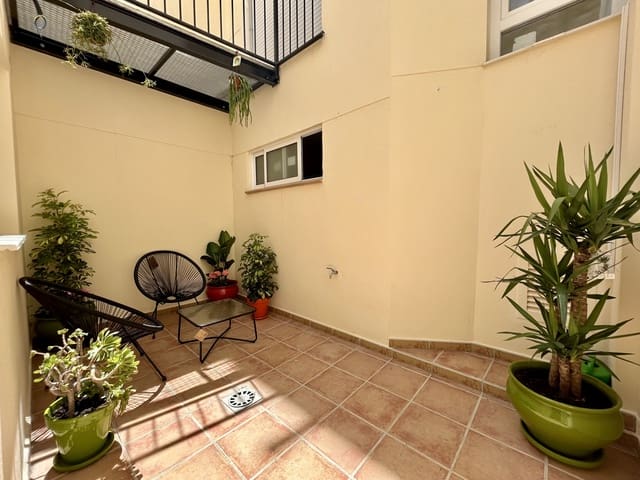 2 Zimmer Penthouse zu verkaufen in Carolinas Altas, Alicante / Alacant Stadt mit Garage - 289.900 € (Ref: 10071724)