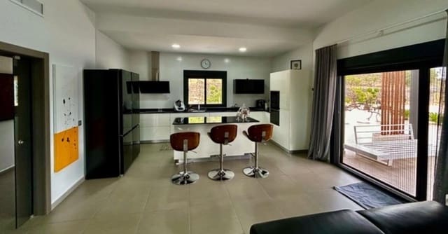 3 soveværelse Villa til salg i La Canalosa, Hondón de las Nieves med swimmingpool garage - € 410.000 (Ref: 10071756)