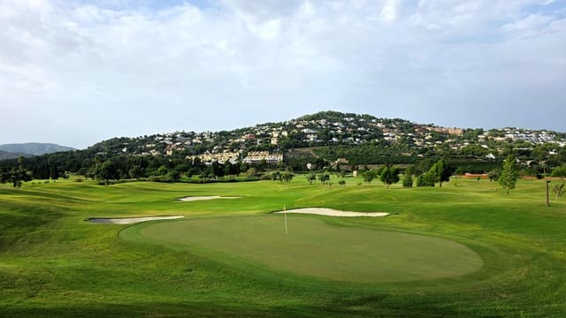 3 bedroom Apartment for sale in La Sella with pool garage - € 550,000 (Ref: 10071765)