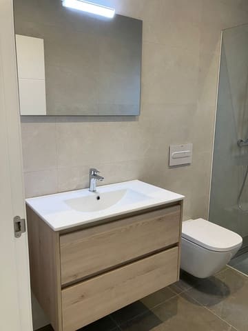3 makuuhuone Huvila myytävänä paikassa Pinoso mukana uima-altaan - 365 000 € (Ref: 10071773)