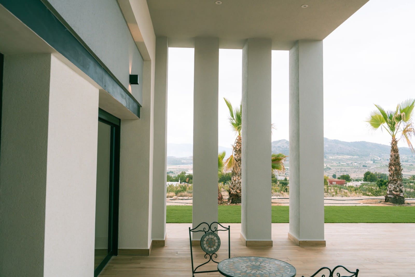 3 Zimmer Villa zu verkaufen in Pinoso mit Pool Garage - 465.000 € (Ref: 10071774)