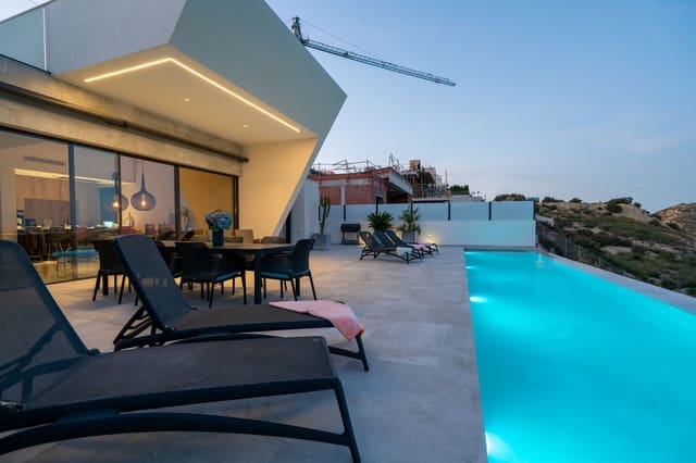 Chalet de 4 habitaciones en Ciudad Quesada, Rojales en venta con piscina garaje - 1.450.000 € (Ref: 10071779)
