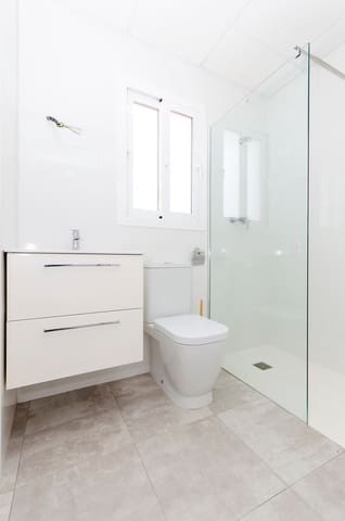 3 Zimmer Villa zu verkaufen in El Chaparral - La Siesta - La Torreta, Torrevieja mit Garage - 424.000 € (Ref: 10071790)