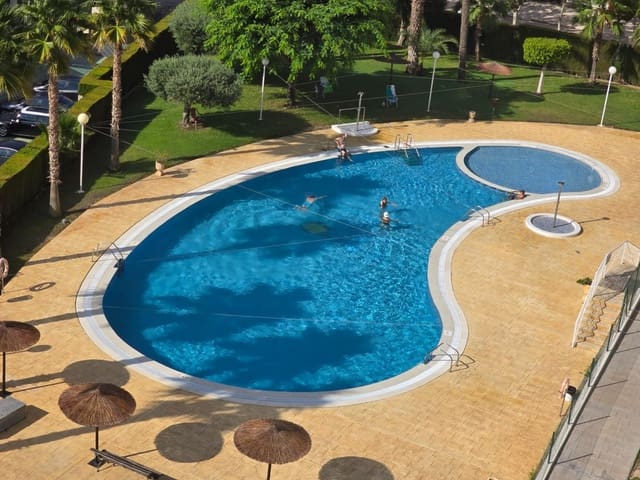 2 slaapkamer Flat te huur in Juzgados - Plaza de Toros, Benidorm met zwembad garage - € 1.200 (Ref: 9169719)