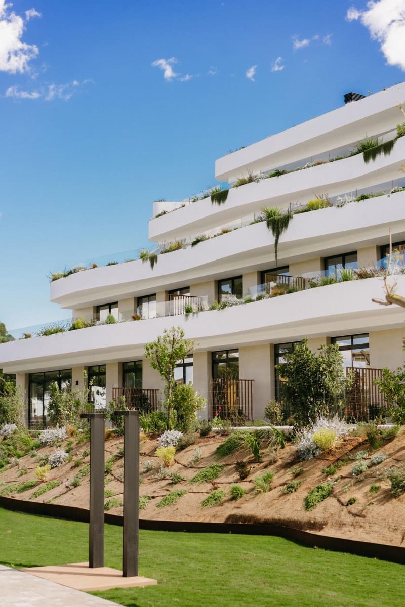 2 bedroom Apartment for sale in Alfaz del Pi / L'Alfas del Pi with pool - € 520,000 (Ref: 9414004)