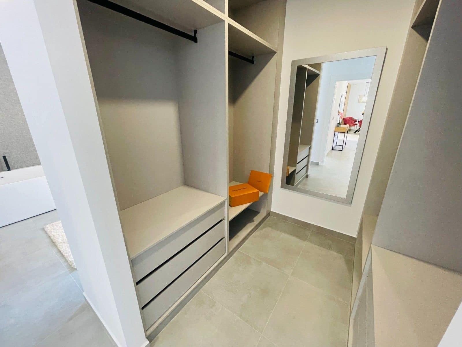 5 sypialnia Willa na sprzedaż w Torrevieja - 1 200 000 € (Ref: 9452851)