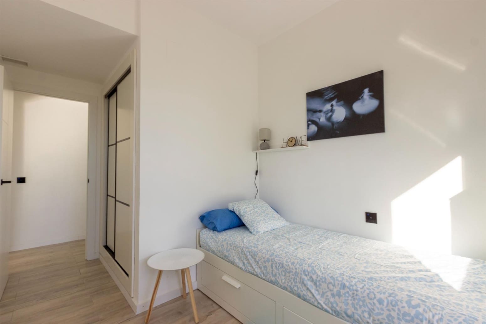 Piso de 2 habitaciones en Benidorm en alquiler con garaje - 1.500 € (Ref: 9489936)