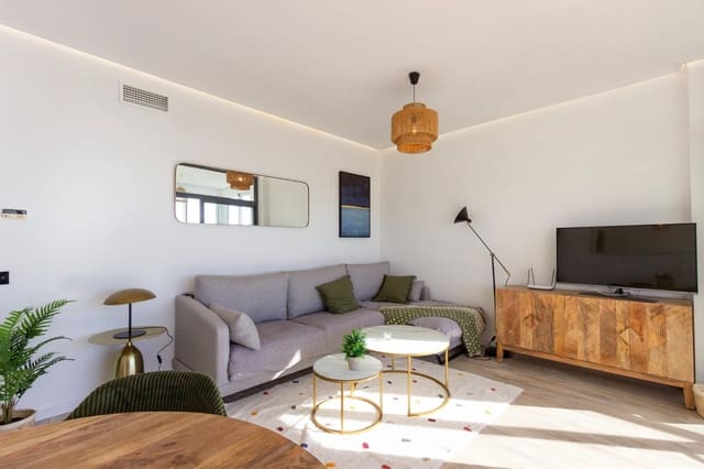 Piso de 2 habitaciones en Via Parque, Benidorm en alquiler con garaje - 1.500 € (Ref: 9489936)