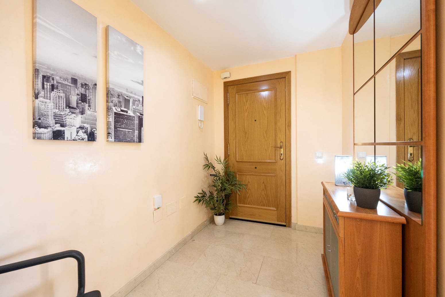Piso de 3 habitaciones en Benidorm en venta con piscina garaje - 349.900 € (Ref: 9489937)