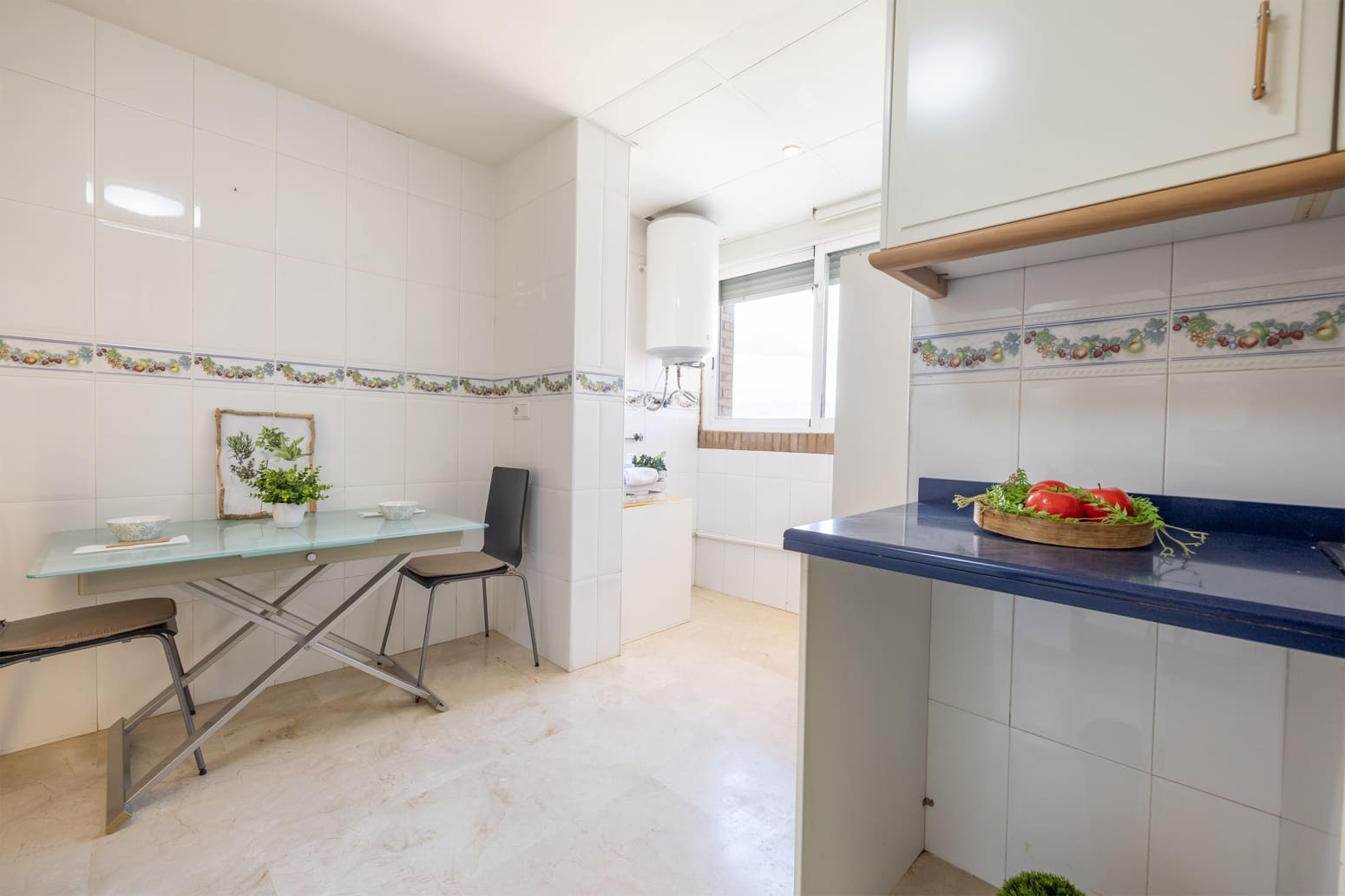 Piso de 3 habitaciones en Benidorm en venta con piscina garaje - 349.900 € (Ref: 9489937)