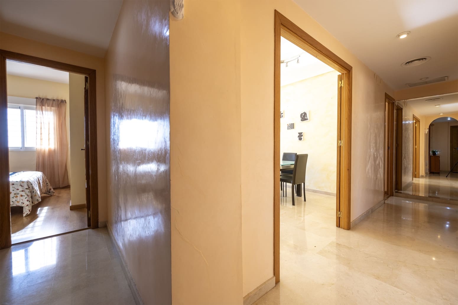 Piso de 3 habitaciones en Benidorm en venta con piscina garaje - 349.900 € (Ref: 9489937)
