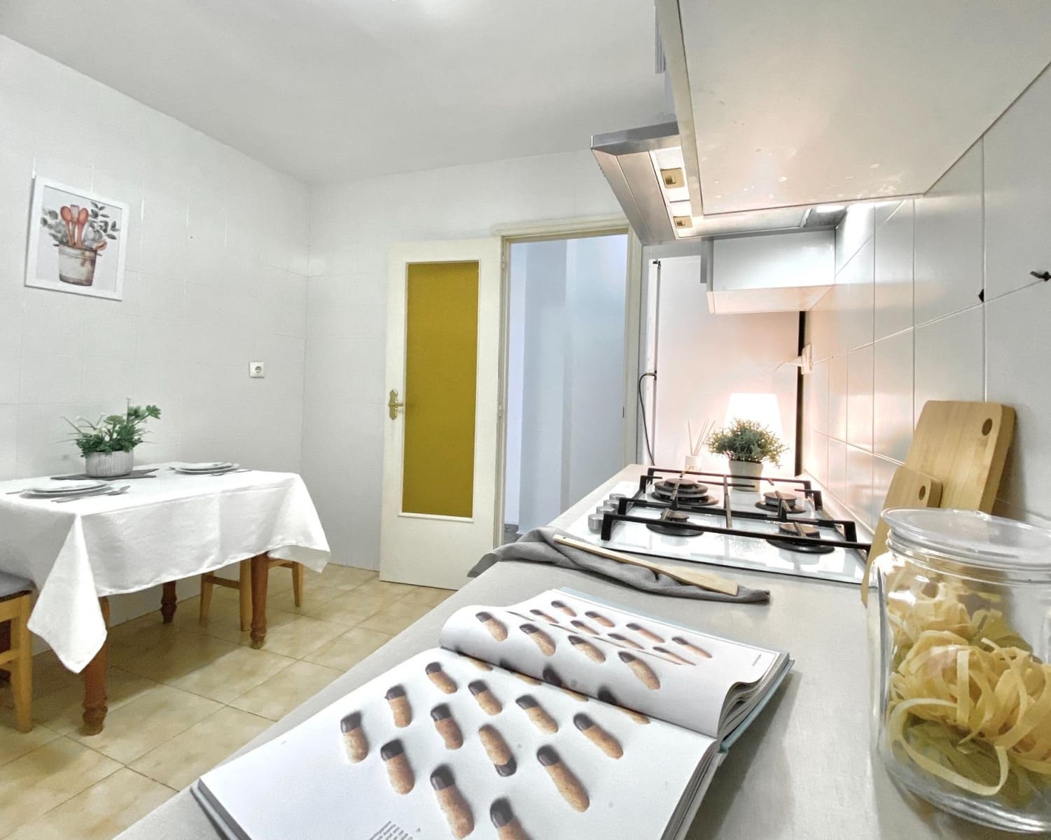 3 bedroom Flat for sale in La Nucia - € 179,989 (Ref: 9489939)