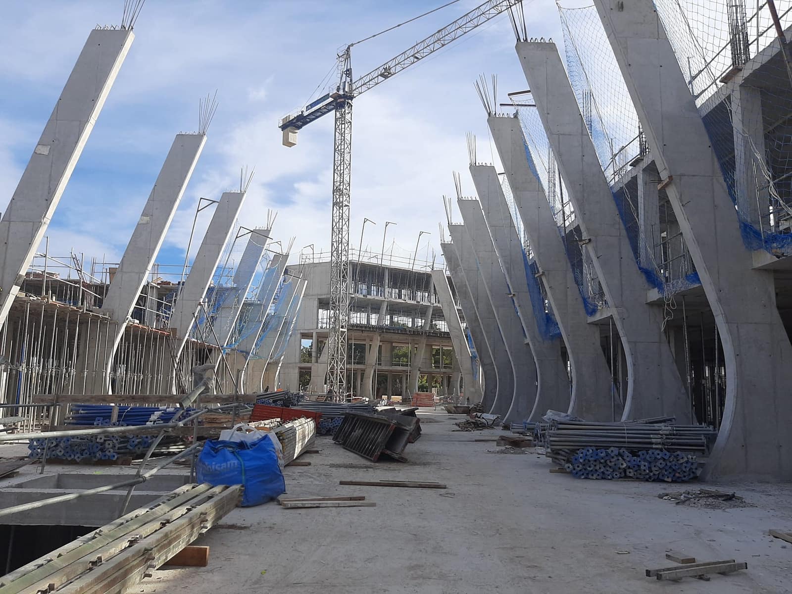 2 chambre Appartement à vendre à Alfaz del Pi / L'Alfas del Pi avec piscine garage - 590 000 € (Ref: 9707847)