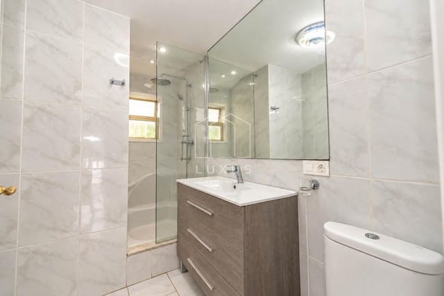 3 chambre Villa/Maison à vendre à Puerto de la Cruz avec piscine garage - 895 000 € (Ref: 10080200)