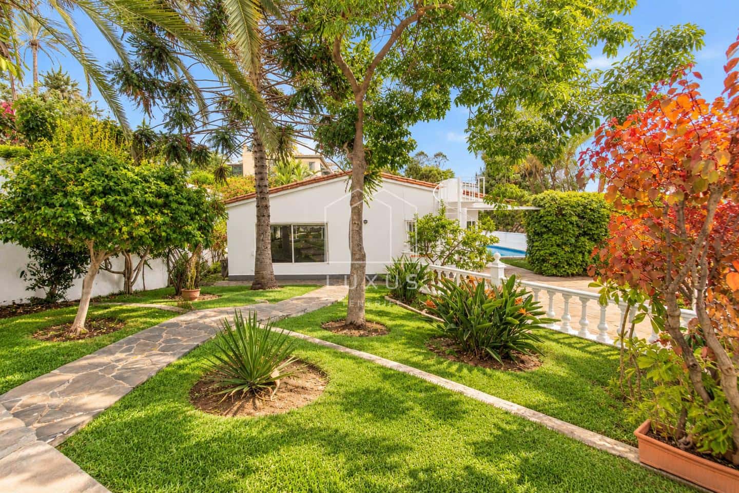 3 chambre Villa/Maison à vendre à Puerto de la Cruz avec piscine garage - 895 000 € (Ref: 10080200)