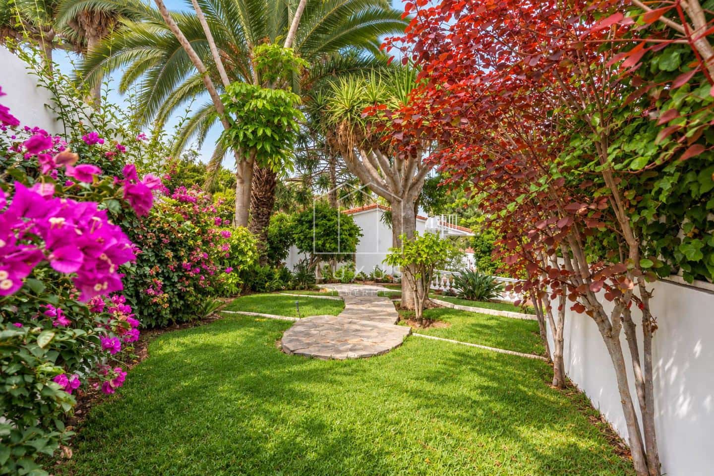 3 chambre Villa/Maison à vendre à Puerto de la Cruz avec piscine garage - 895 000 € (Ref: 10080200)