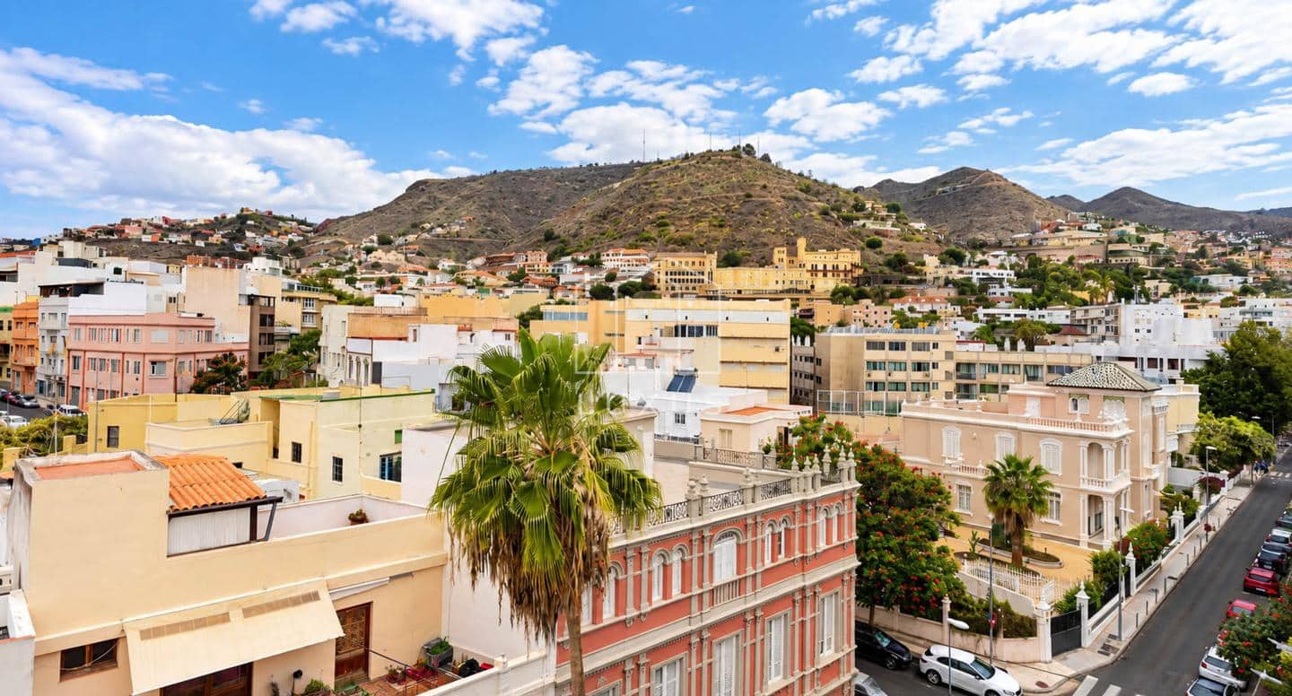 2 chambre Appartement à vendre à Santa Cruz de Tenerife - 495 000 € (Ref: 10103515)