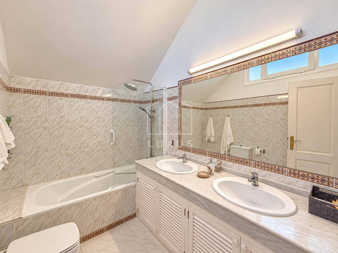 3 Zimmer Villa zu vermieten in Santa Ursula mit Pool Garage - 3.500 € (Ref: 10130996)
