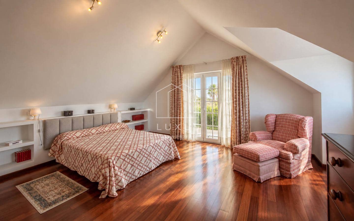 3 Zimmer Villa zu vermieten in Santa Ursula mit Pool Garage - 3.500 € (Ref: 10130996)