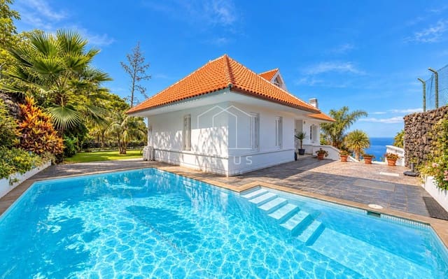 3 Zimmer Villa zu vermieten in Santa Ursula mit Pool Garage - 3.500 € (Ref: 10130996)