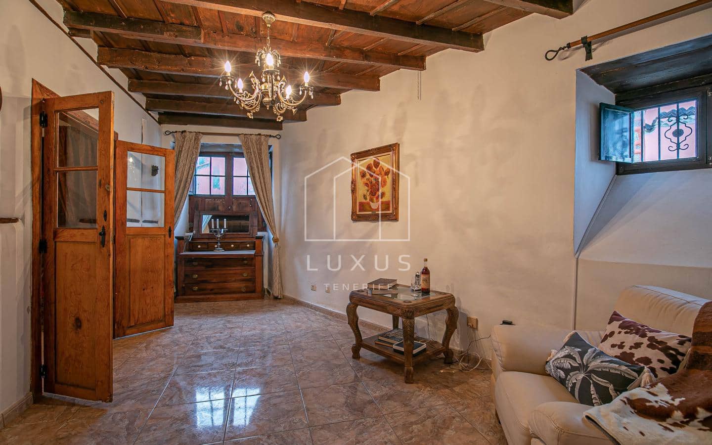 4 chambre Villa/Maison à vendre à Tacoronte avec garage - 640 000 € (Ref: 7483799)