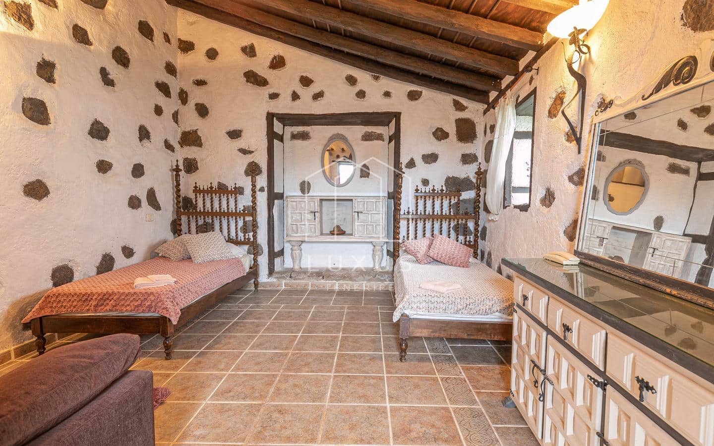 4 chambre Villa/Maison à vendre à Tacoronte avec garage - 640 000 € (Ref: 7483799)