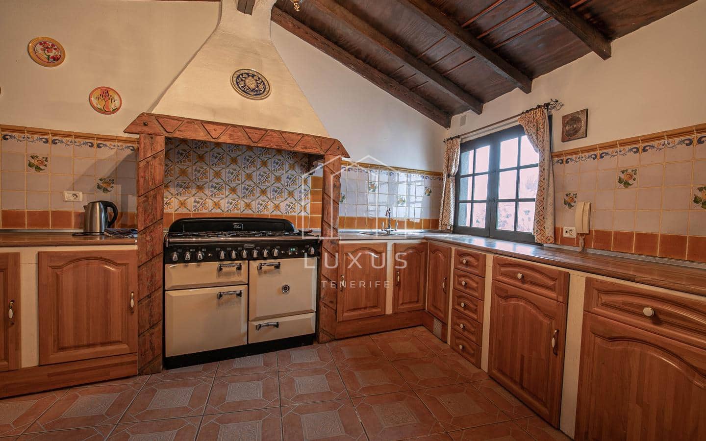 4 chambre Villa/Maison à vendre à Tacoronte avec garage - 640 000 € (Ref: 7483799)