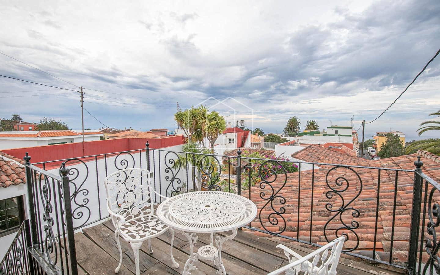 4 chambre Villa/Maison à vendre à Tacoronte avec garage - 640 000 € (Ref: 7483799)