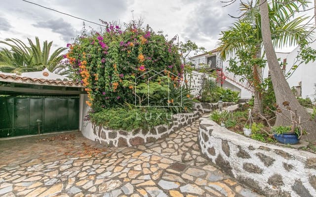 4 slaapkamer Villa te koop in Tacoronte met garage - € 640.000 (Ref: 7483799)
