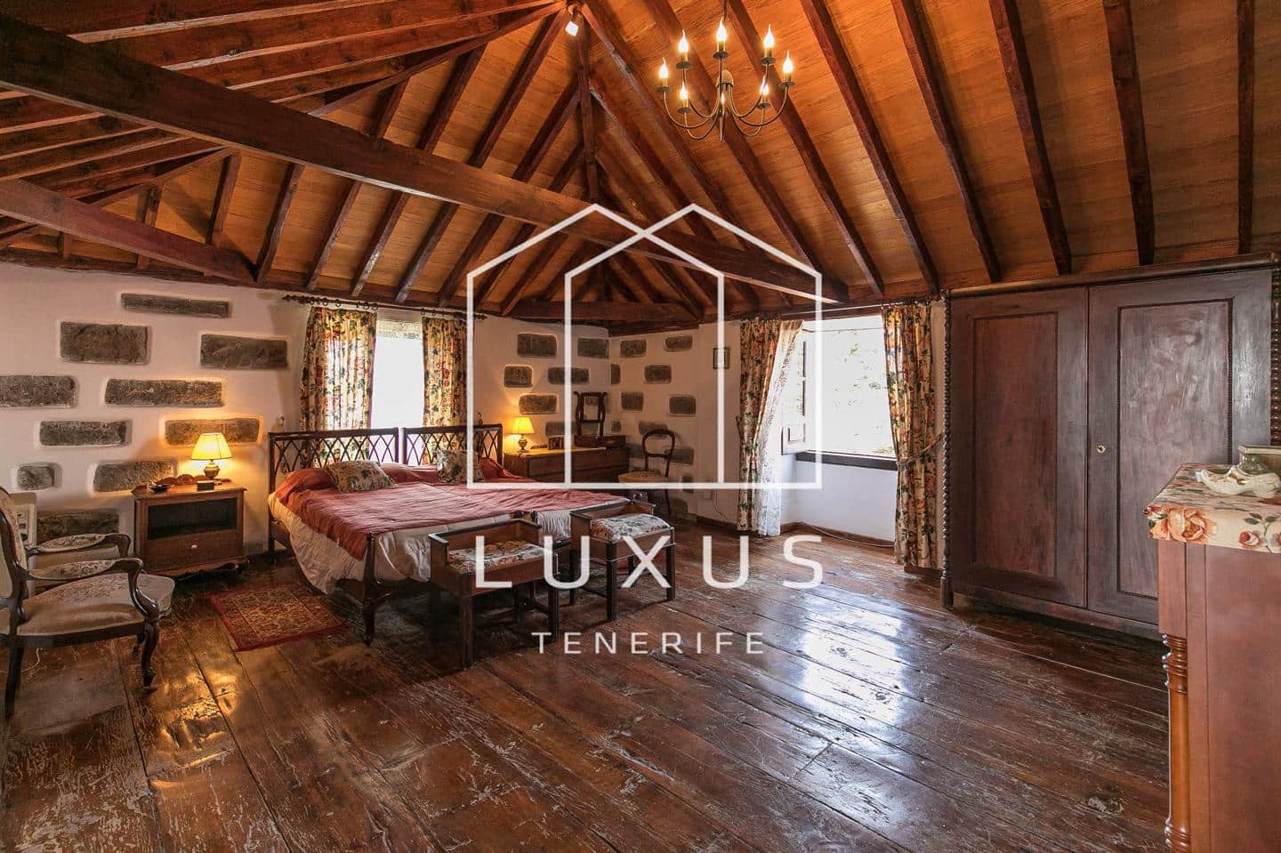 6 slaapkamer Villa te koop in Tacoronte - € 650.000 (Ref: 7483806)