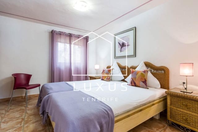 14 bedroom Villa for sale in Guía de Isora with pool - € 2,500,000 (Ref: 7483808)