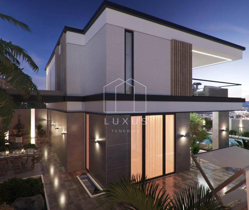 5 bedroom Villa for sale in Costa Adeje with pool garage - € 1,950,000 (Ref: 7635878)