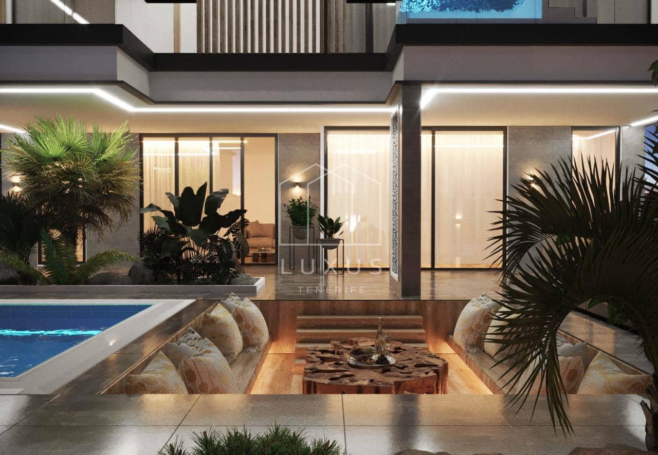 5 bedroom Villa for sale in Costa Adeje with pool garage - € 1,950,000 (Ref: 7635878)