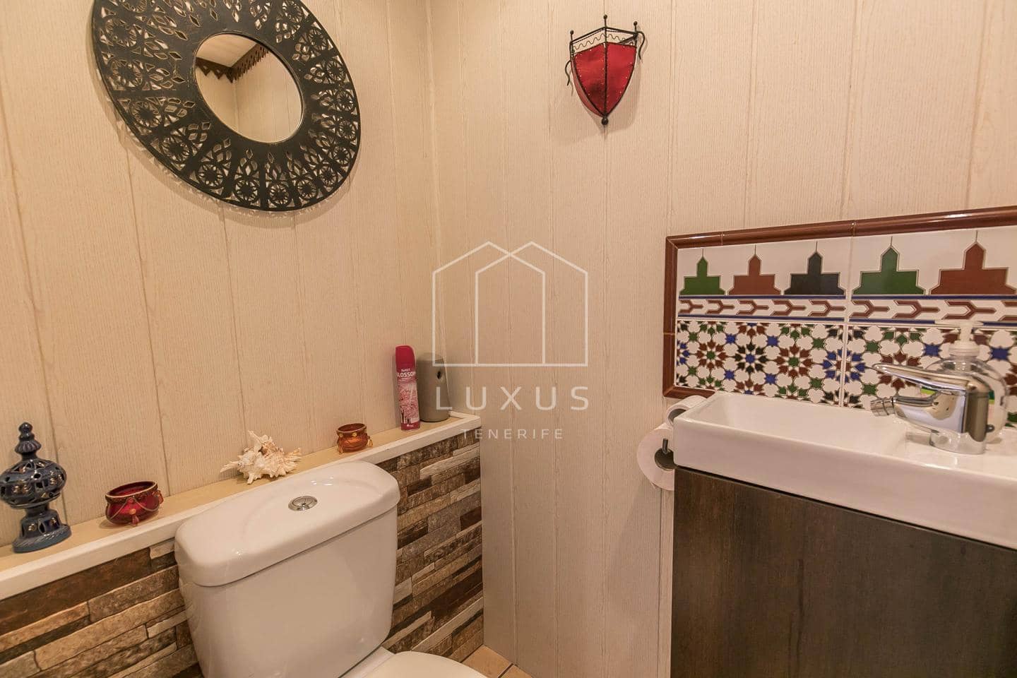 Piso de 2 habitaciones en Puerto de la Cruz en venta - 249.000 € (Ref: 8171788)
