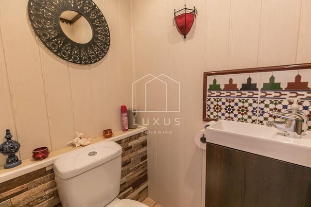2 bedroom Flat for sale in Puerto de la Cruz - € 249,000 (Ref: 8171788)