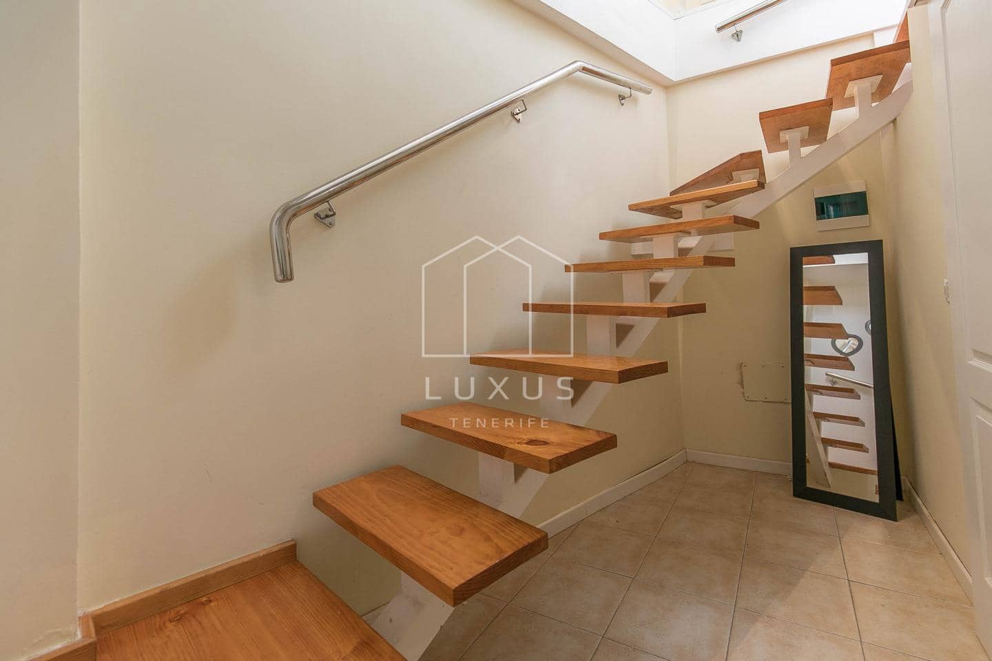 3 slaapkamer Flat te koop in Puerto de la Cruz - € 248.000 (Ref: 8544487)