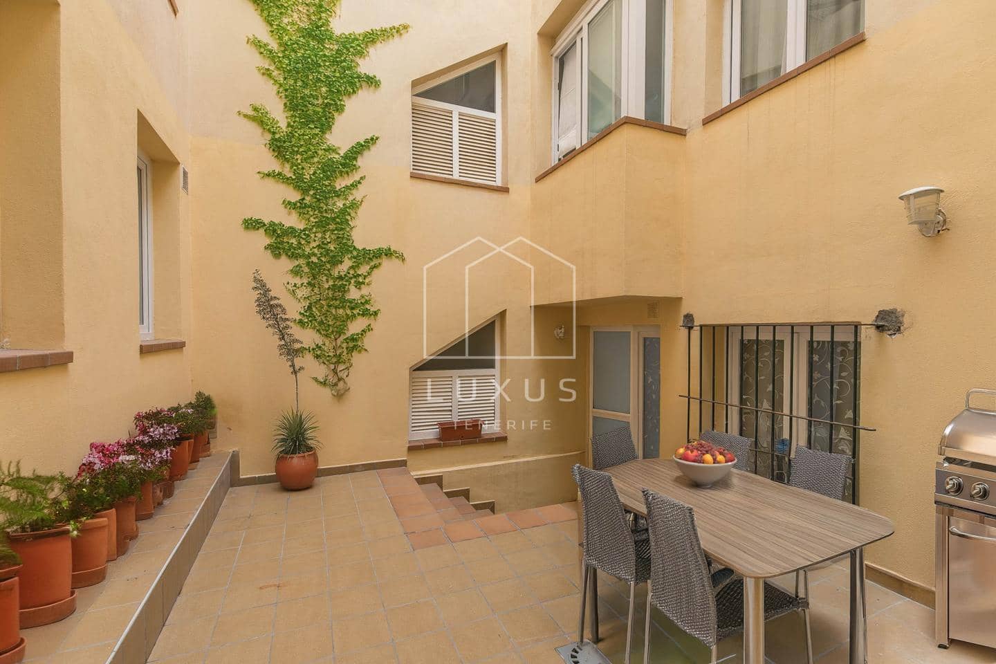 3 slaapkamer Flat te koop in Puerto de la Cruz - € 248.000 (Ref: 8544487)