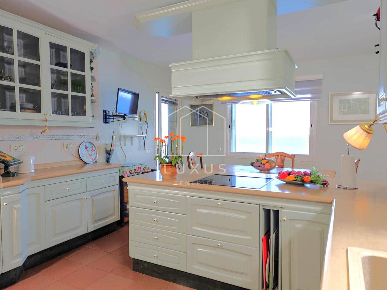 8 soveværelse Villa til salg i Tacoronte med swimmingpool garage - € 2.500.000 (Ref: 8611513)