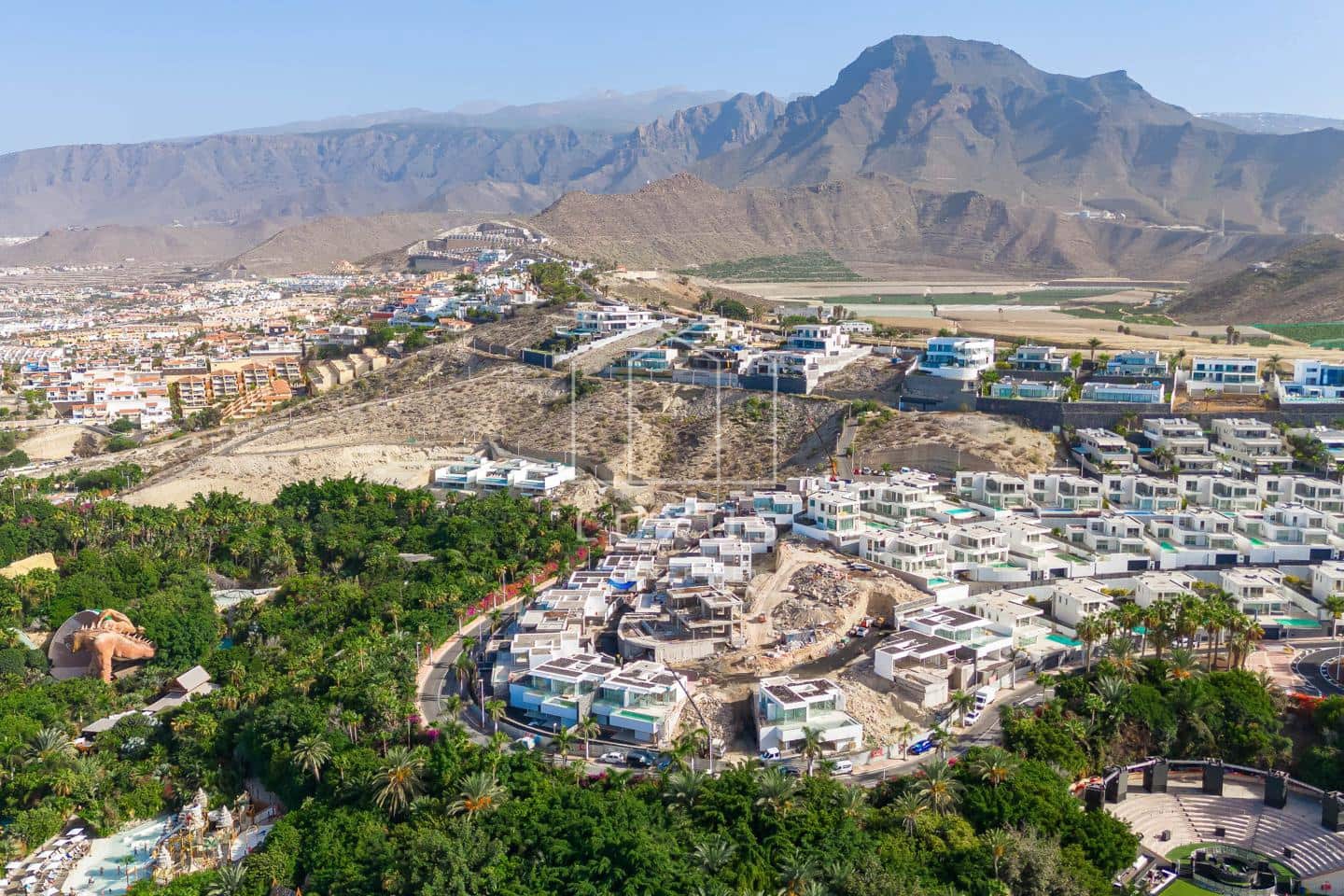 3 soverom Villa til salgs i Costa Adeje med svømmebasseng garasje - € 2 700 000 (Ref: 8620606)