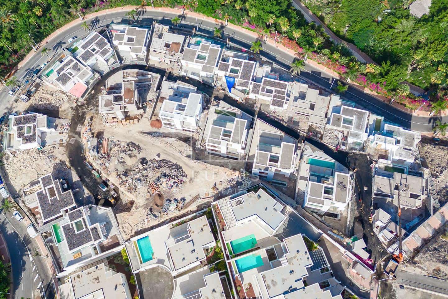 3 soverom Villa til salgs i Costa Adeje med svømmebasseng garasje - € 2 700 000 (Ref: 8620606)