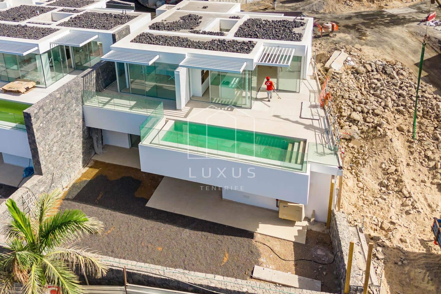 3 soverom Villa til salgs i Costa Adeje med svømmebasseng garasje - € 2 700 000 (Ref: 8620607)
