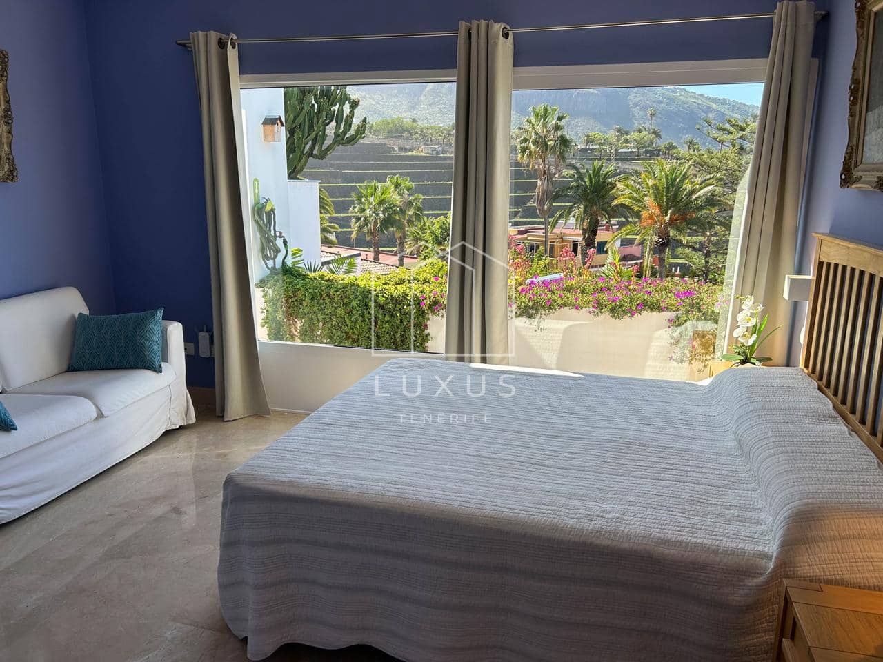 4 soverom Villa til salgs i Los Realejos med garasje - € 695 000 (Ref: 8791736)