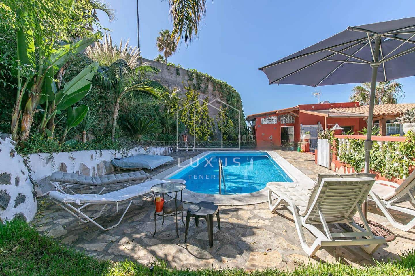 4 sypialnia Willa na sprzedaż w El Sauzal z basenem - 900 000 € (Ref: 8836292)