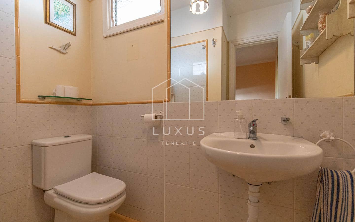 6 soveværelse Villa til salg i San Cristobal de La Laguna - € 700.000 (Ref: 8917517)