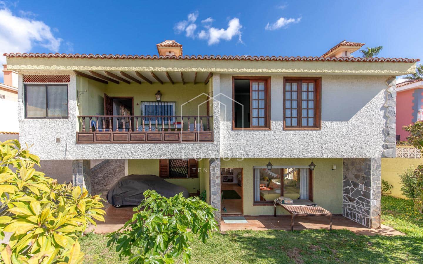 6 soveværelse Villa til salg i San Cristobal de La Laguna - € 700.000 (Ref: 8917517)