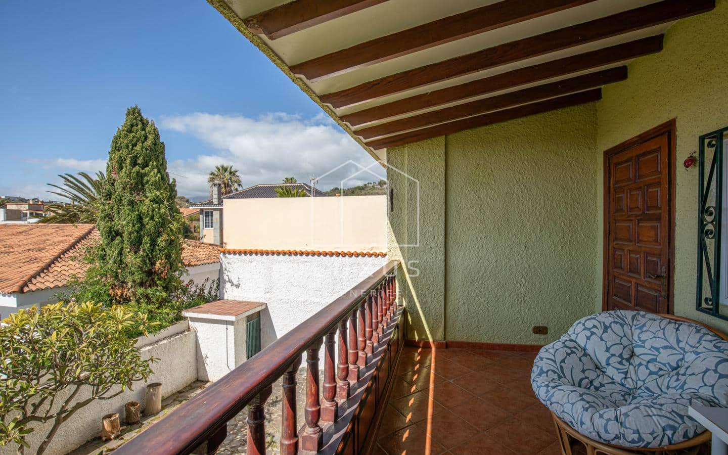 6 soveværelse Villa til salg i San Cristobal de La Laguna - € 700.000 (Ref: 8917517)