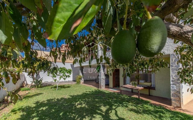 6 soveværelse Villa til salg i San Cristóbal de La Laguna - € 700.000 (Ref: 8917517)