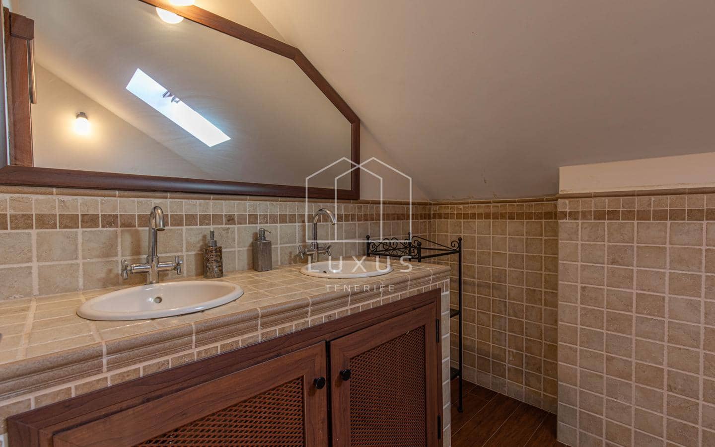 4 chambre Villa/Maison à vendre à Tacoronte - 589 000 € (Ref: 8930226)