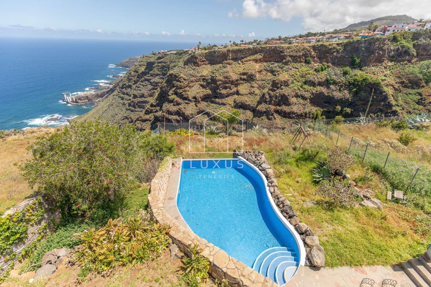 4 soveværelse Villa til salg i Tacoronte med swimmingpool - € 1.200.000 (Ref: 8981710)