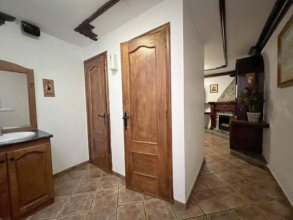 3 soveværelse Villa til salg i Arona - € 1.600.000 (Ref: 9075555)